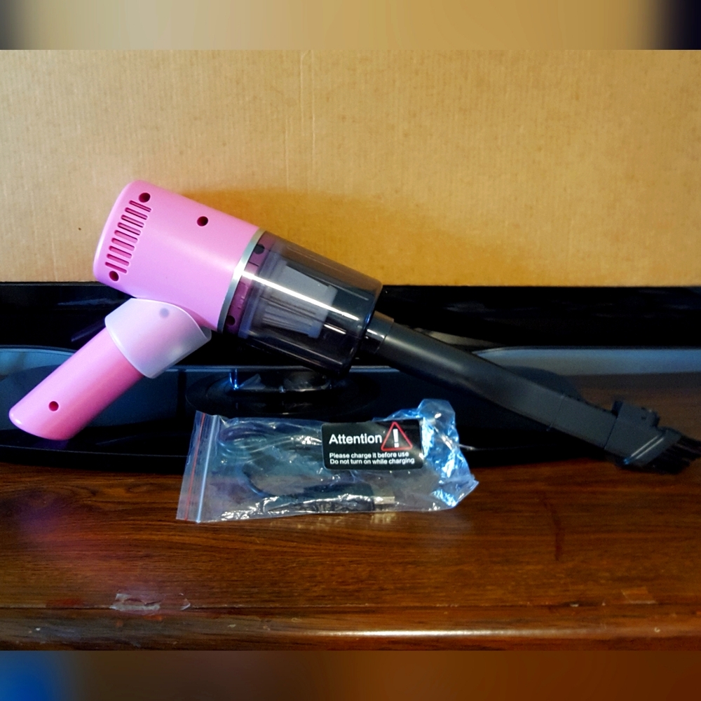 Compact home and car powerful minivac